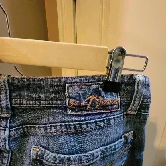 28.Seven7 jeans classic flare medium wash size 33 - Picture 7 of 8